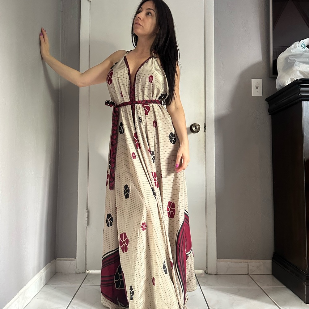 Chic Floral Maxi Dress in Cream and Red